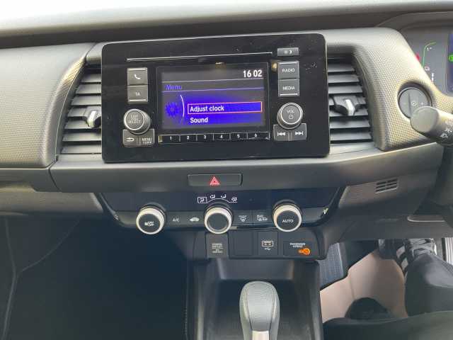 Honda Jazz Hybrid 1.5 i-MMD Hybrid SE 5dr eCVT 