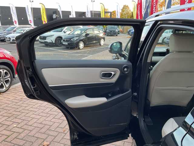 Honda HR-V Hybrid 1.5 eHEV Advance Style 5dr CVT 