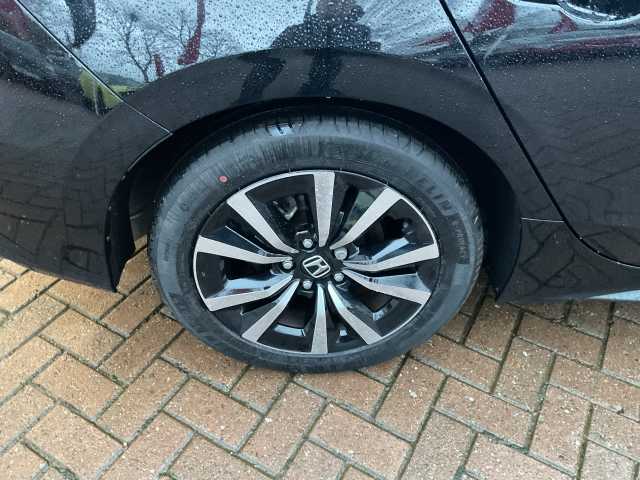 Honda Civic Hybrid 2.0 eHEV Elegance 5dr CVT 
