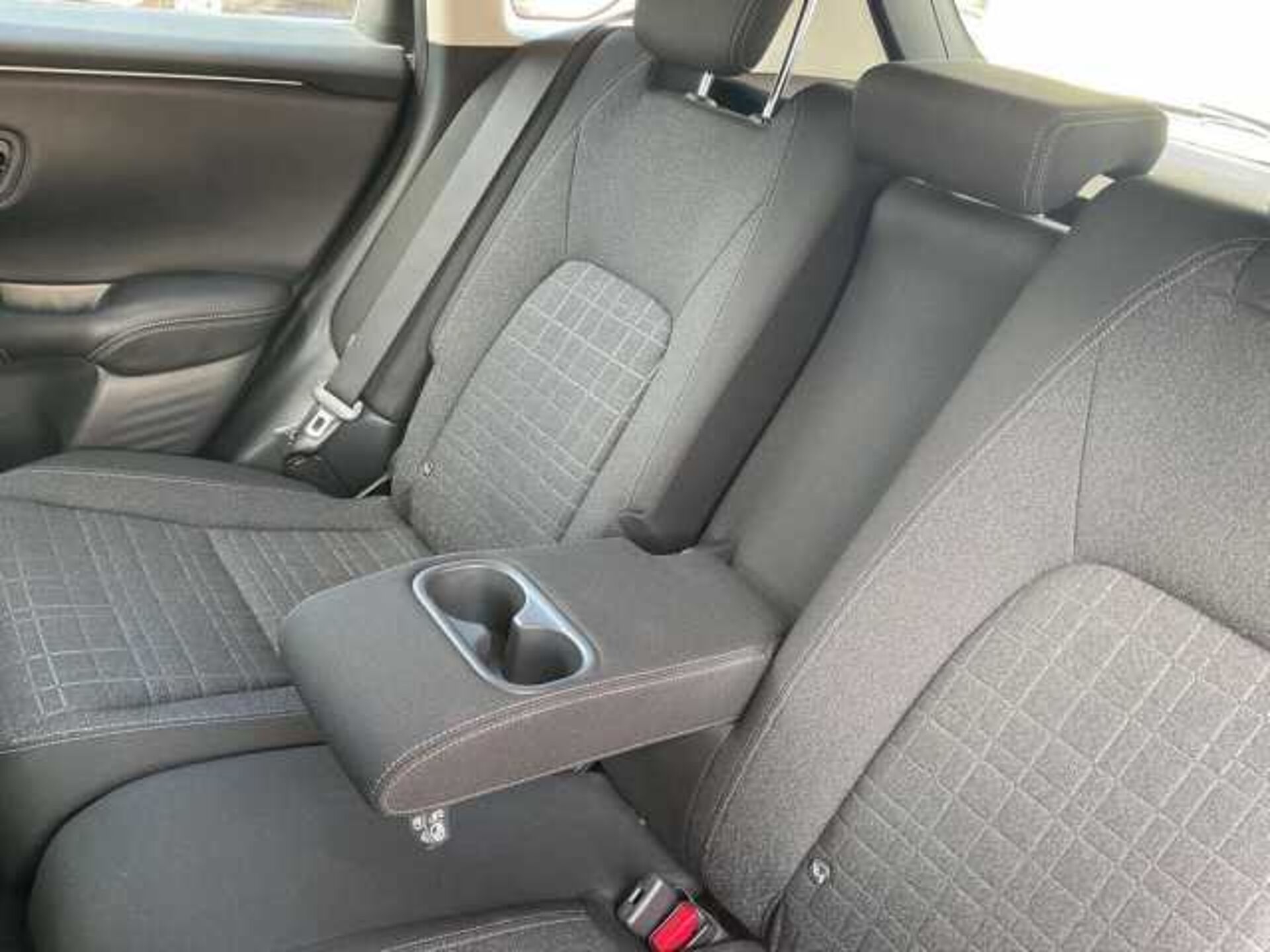 Honda ZR-V e:HEV 2.0 eHEV Elegance 5dr CVT 