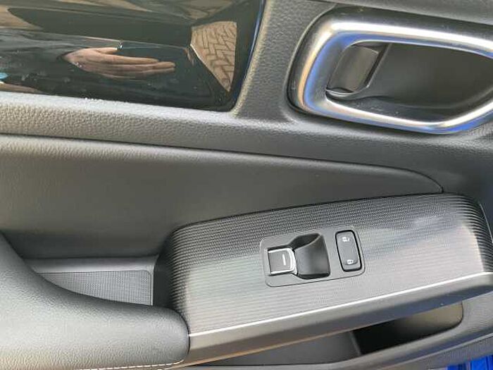 Honda Civic Hybrid 2.0 eHEV Advance 5dr CVT 