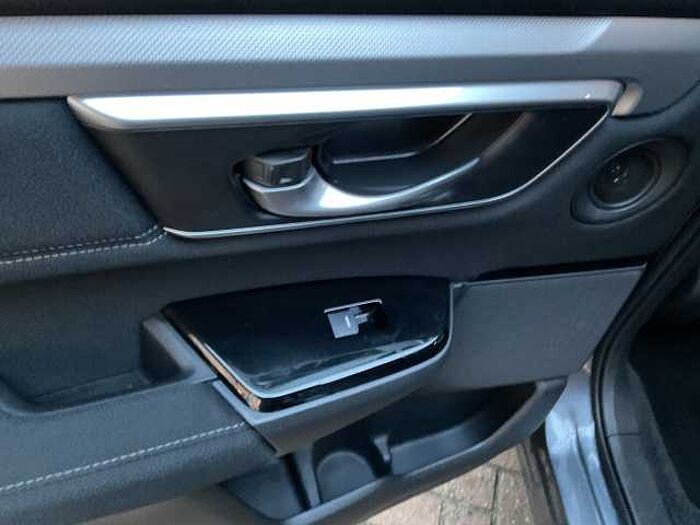 Honda CR-V Hybrid 2.0 i-MMD Hybrid SE 2WD 5dr eCVT 