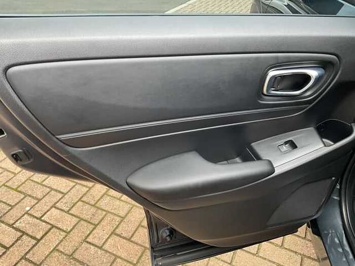 Honda HR-V Hybrid 1.5 eHEV Elegance 5dr CVT 