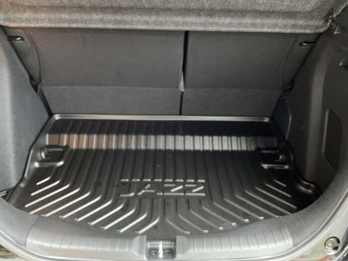Honda Jazz Hybrid 1.5 i-MMD Hybrid Advance 5dr eCVT 
