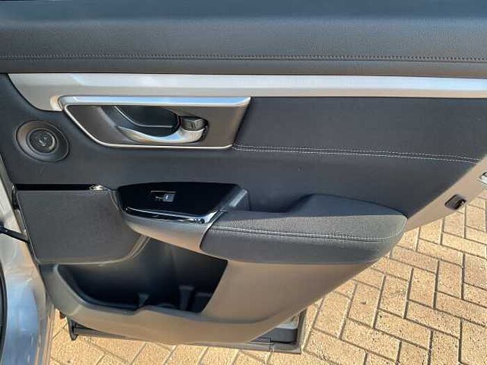 Honda CR-V Hybrid 2.0 i-MMD Hybrid SE 5dr eCVT 