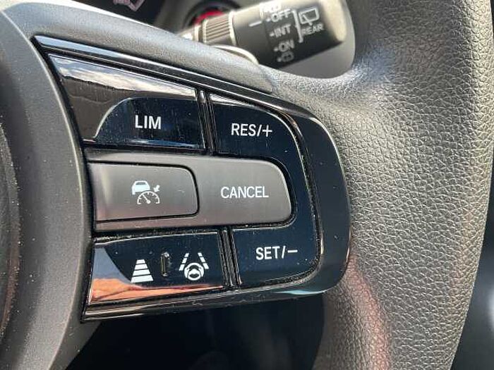 Honda HR-V Hybrid 1.5 eHEV Elegance 5dr CVT 